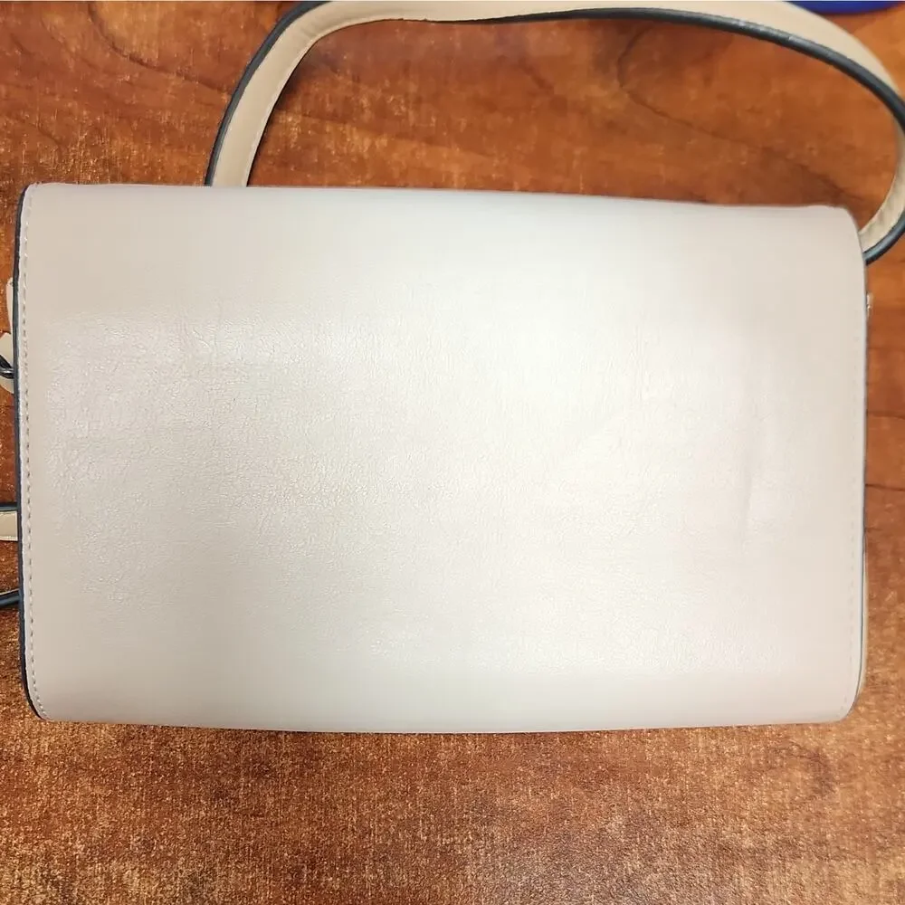Women’s Small Beige Crossbody Bag Adjustable Detachable Strap Magnetic Lined